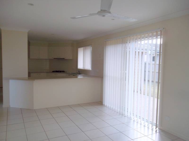 12 Tara Grove, Bellmere QLD 4510