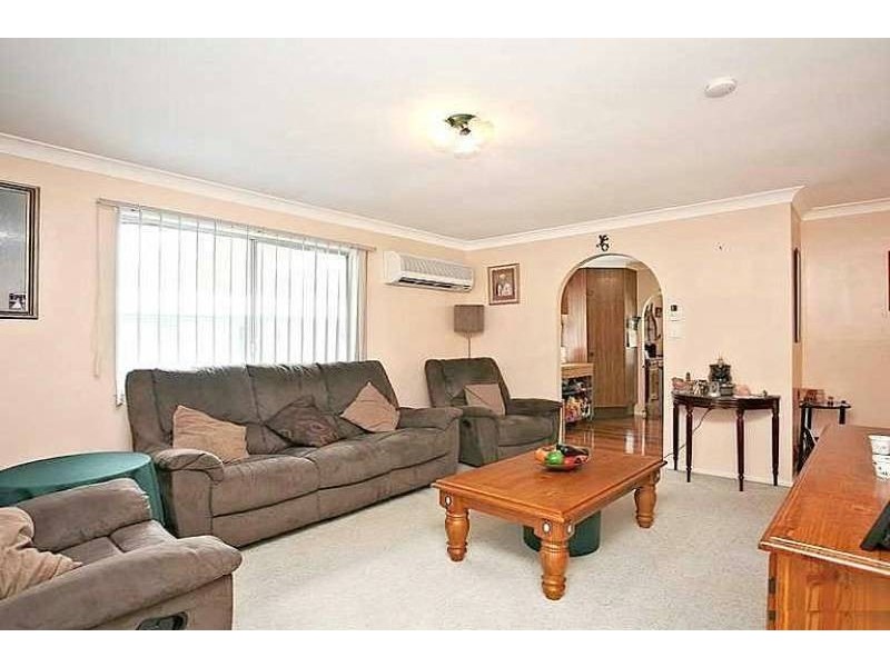 11 Oxley Street, Deception Bay QLD 4508