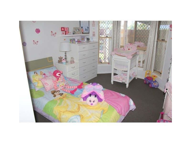 19 Greene Street, Rothwell QLD 4022