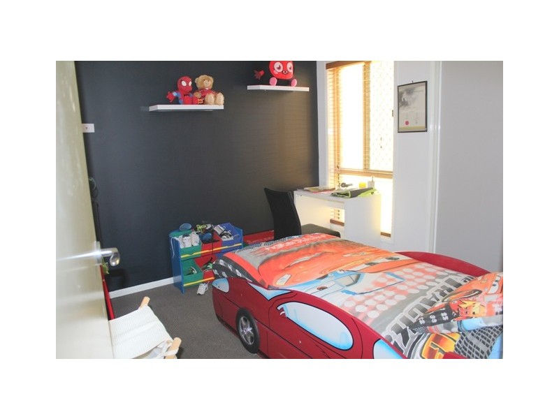 19 Greene Street, Rothwell QLD 4022