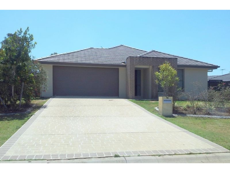 10 Rhiannon Court, Bellmere QLD 4510