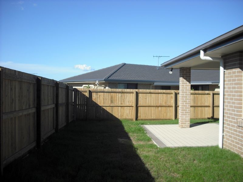 10 Rhiannon Court, Bellmere QLD 4510