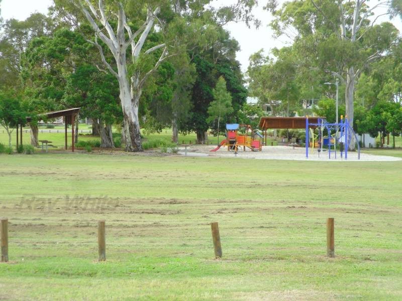 7 Gregory Avenue, Deception Bay QLD 4508