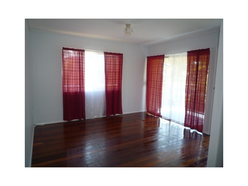 22 Central Avenue, Deception Bay QLD 4508