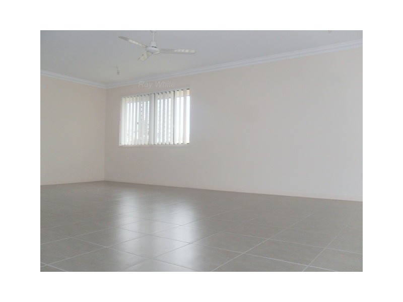 1 Caitlin Court, Rothwell QLD 4022