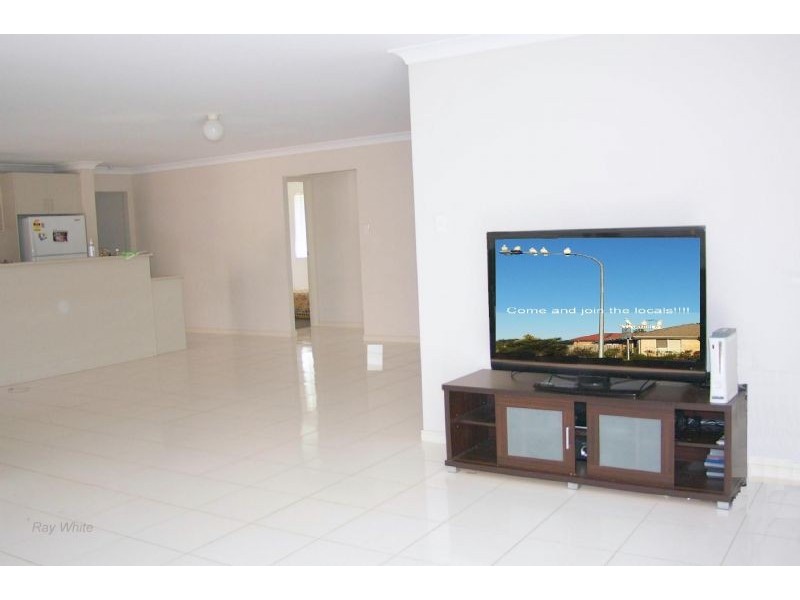 11 Cockatiel Court, Deception Bay QLD 4508