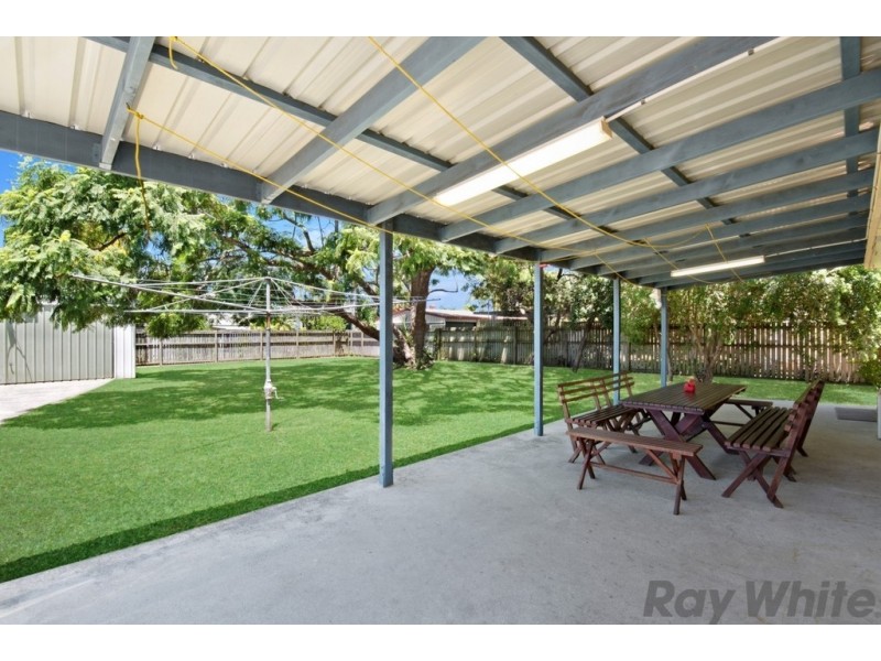8 Finnegan Boulevard, Deception Bay QLD 4508
