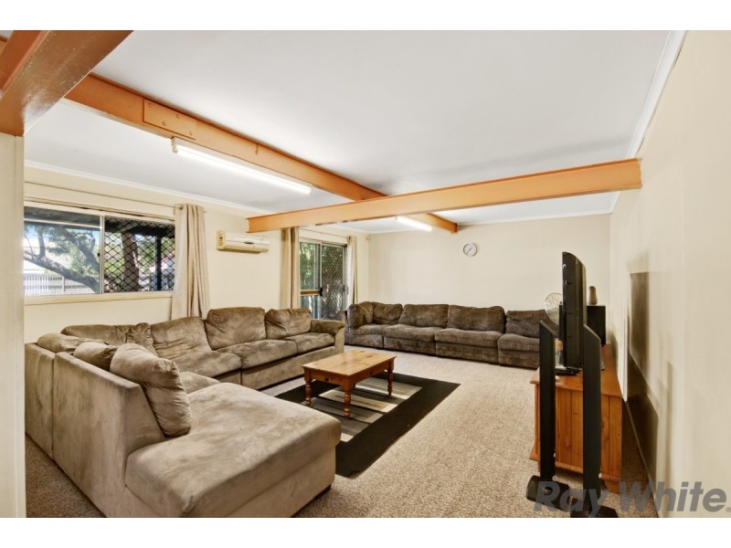 8 Finnegan Boulevard, Deception Bay QLD 4508