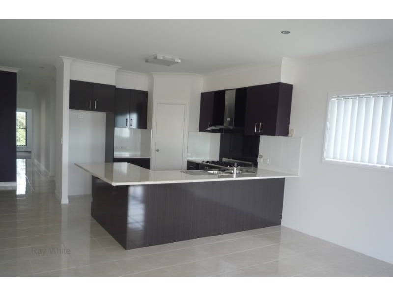 3 Esplanade, Deception Bay QLD 4508