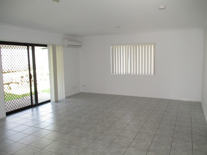37 Amity Drive, Rothwell QLD 4022