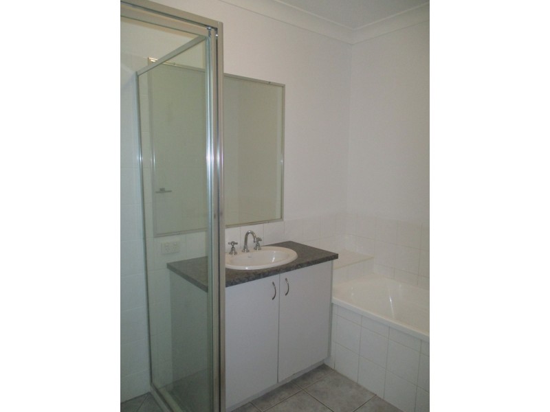 37 Amity Drive, Rothwell QLD 4022