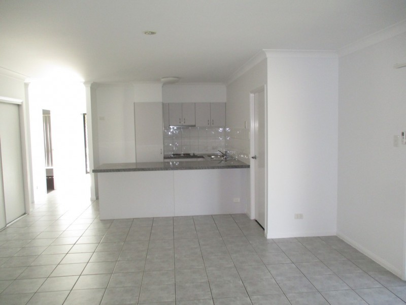 37 Amity Drive, Rothwell QLD 4022