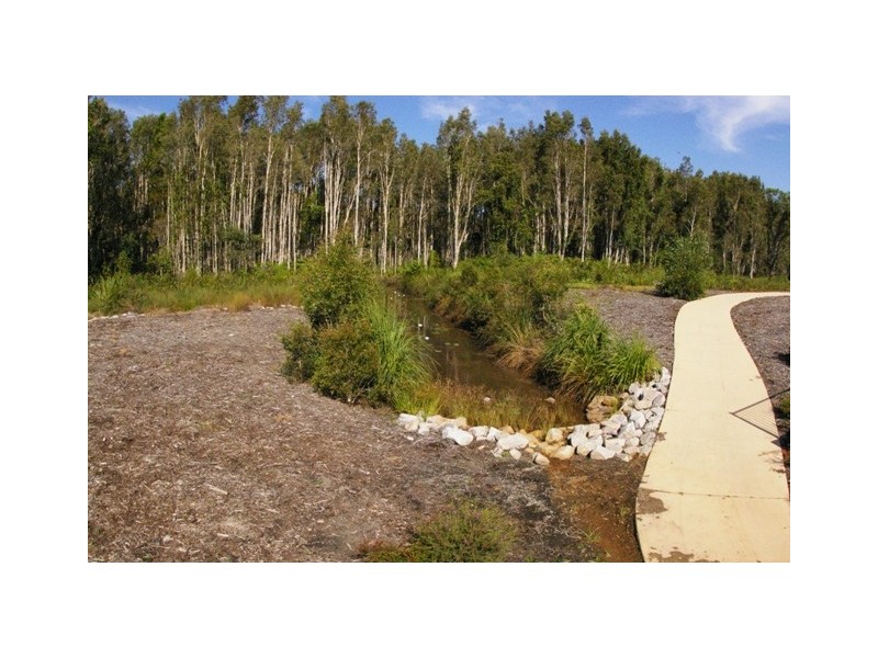 11 Pristine Place, Ningi QLD 4511