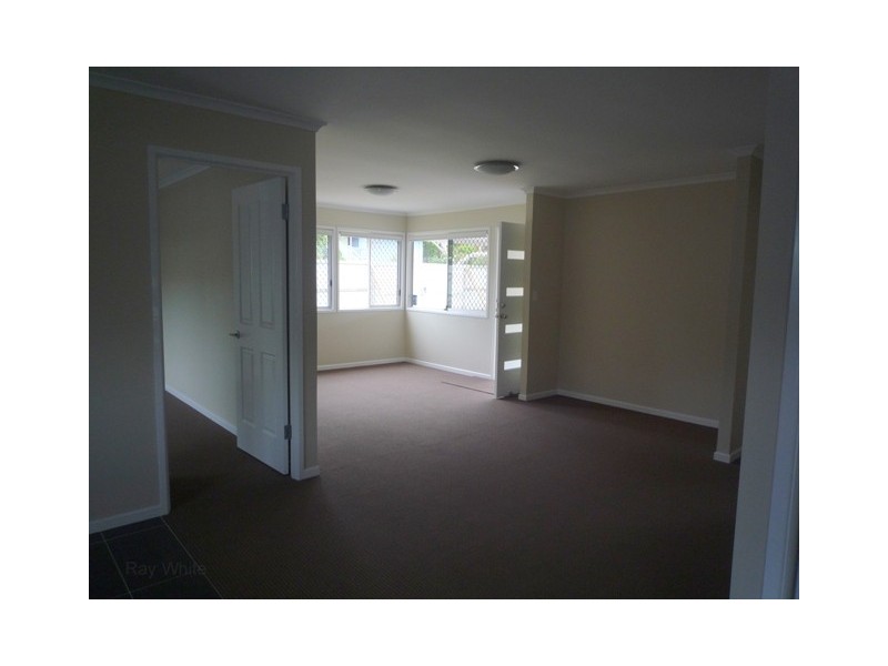 19 Simon St, Deception Bay QLD 4508