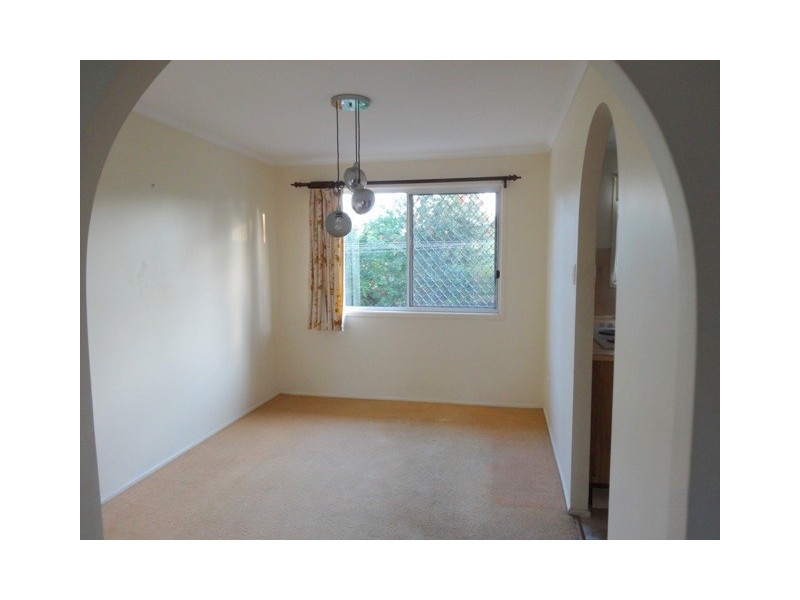 4 Ravenscraig Court, Kallangur QLD 4503