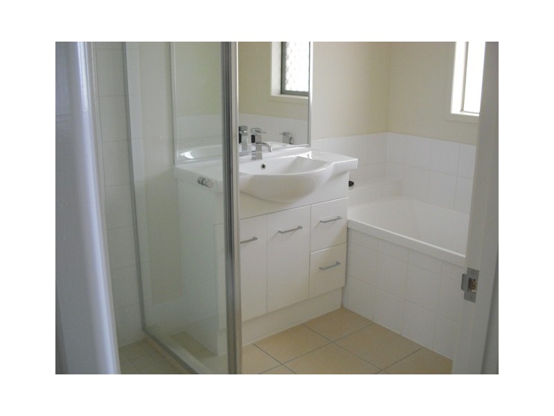 1/55-57 Thompson, Deception Bay QLD 4508