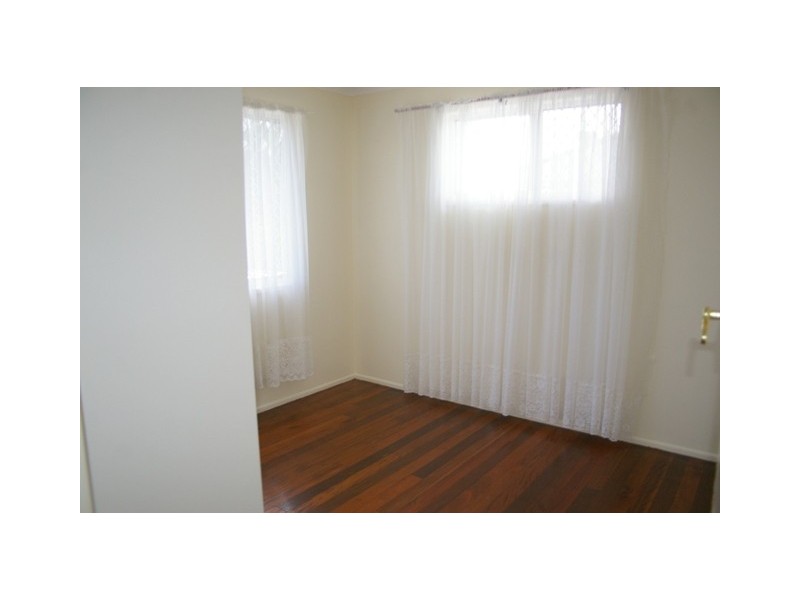 237 Klingner Road, Redcliffe QLD 4020