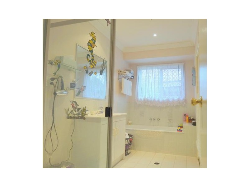 22 Bermuda Avenue, Deception Bay QLD 4508