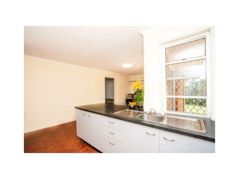 16 Kate Avenue, Deception Bay QLD 4508