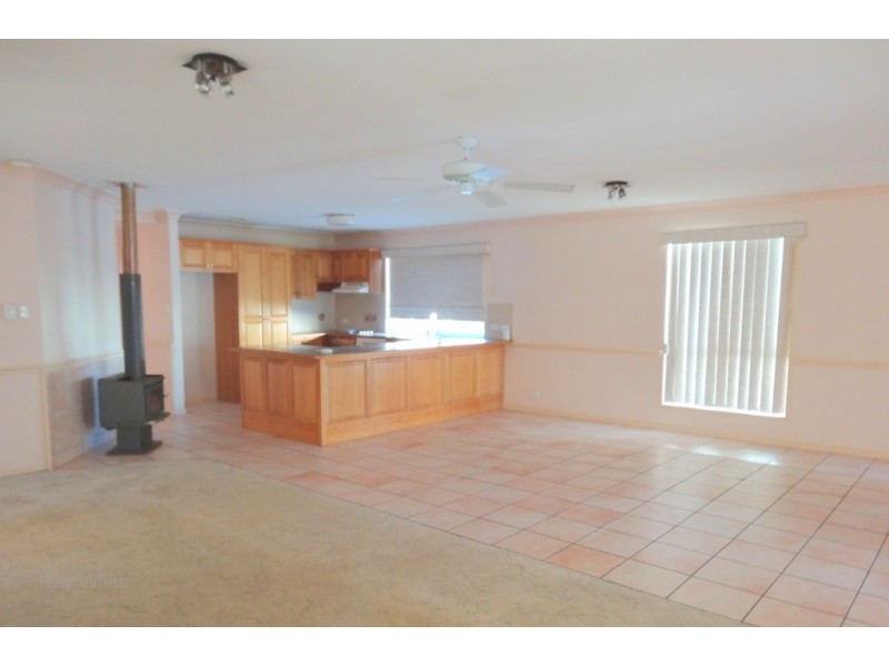 13 Grosvenor Terrace, Deception Bay QLD 4508