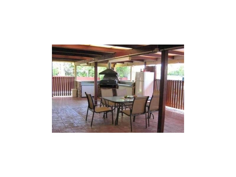 3 Hermans Ct, Deception Bay QLD 4508