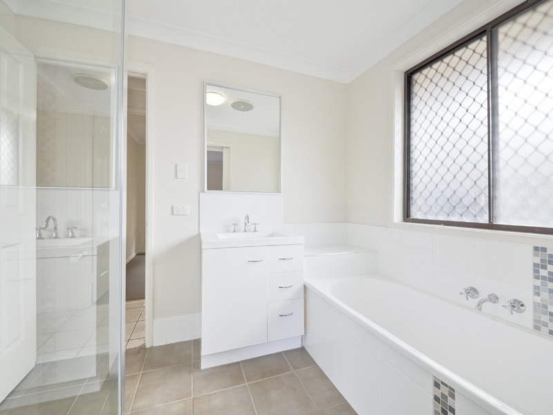 9 Tortuga Street, Deception Bay QLD 4508