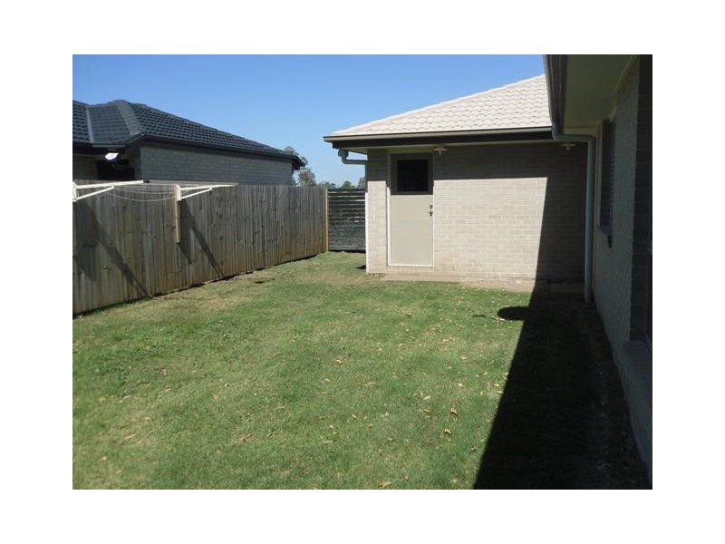 20 Tara Grove, Bellmere QLD 4510
