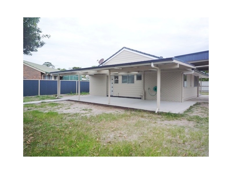 19 Simon Street, Deception Bay QLD 4508