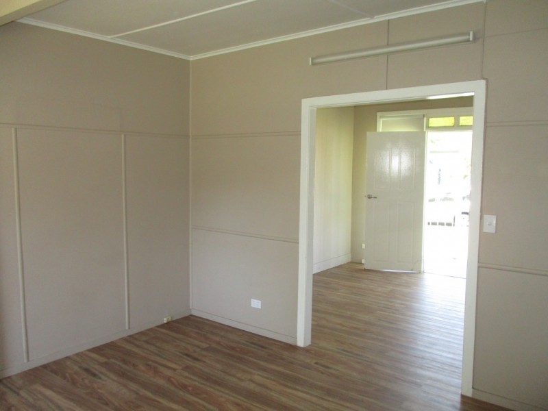 8 Upper Union Street, Deception Bay QLD 4508