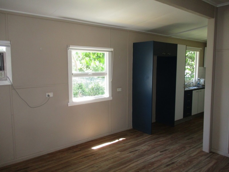 8 Upper Union Street, Deception Bay QLD 4508