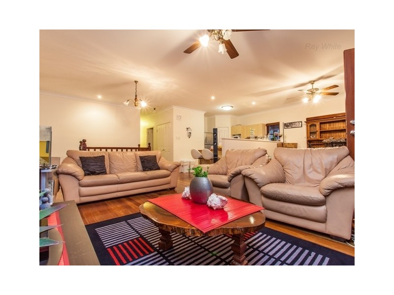 5 Esplanade, Deception Bay QLD 4508