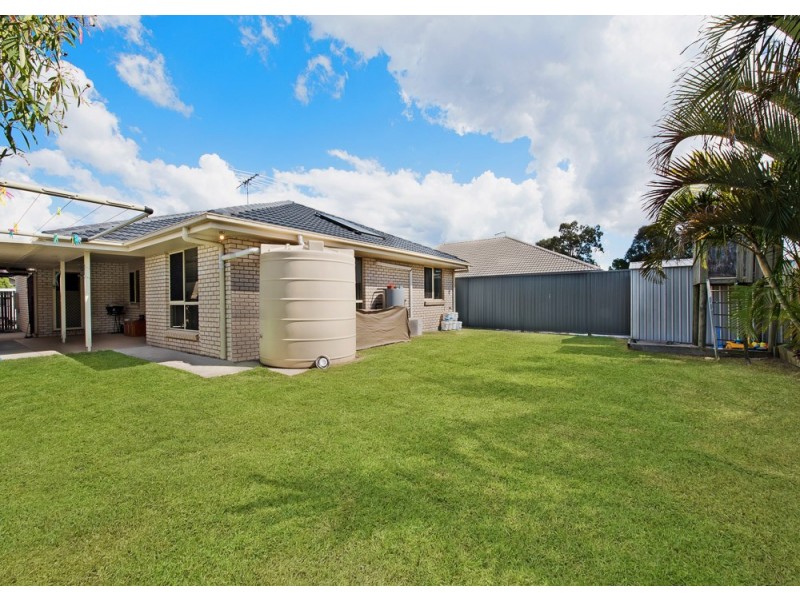 8 Jemma Street, Rothwell QLD 4022