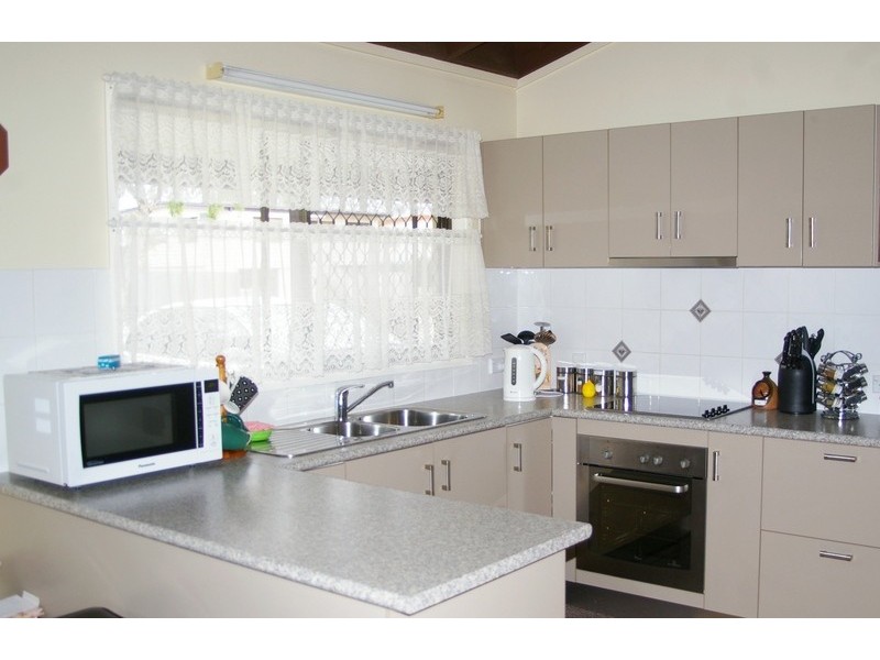 11 Claverton Drive, Deception Bay QLD 4508