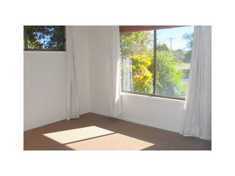 25 Lanham Road, Deception Bay QLD 4508