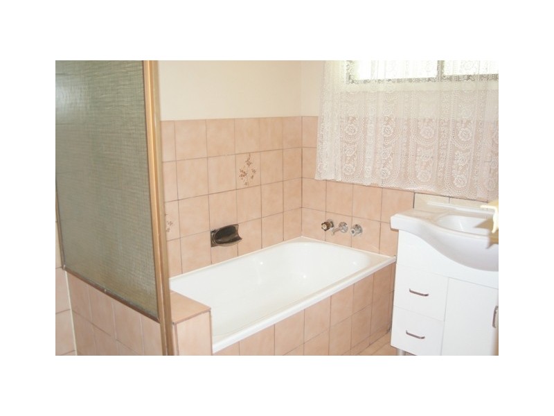25 Lanham Road, Deception Bay QLD 4508