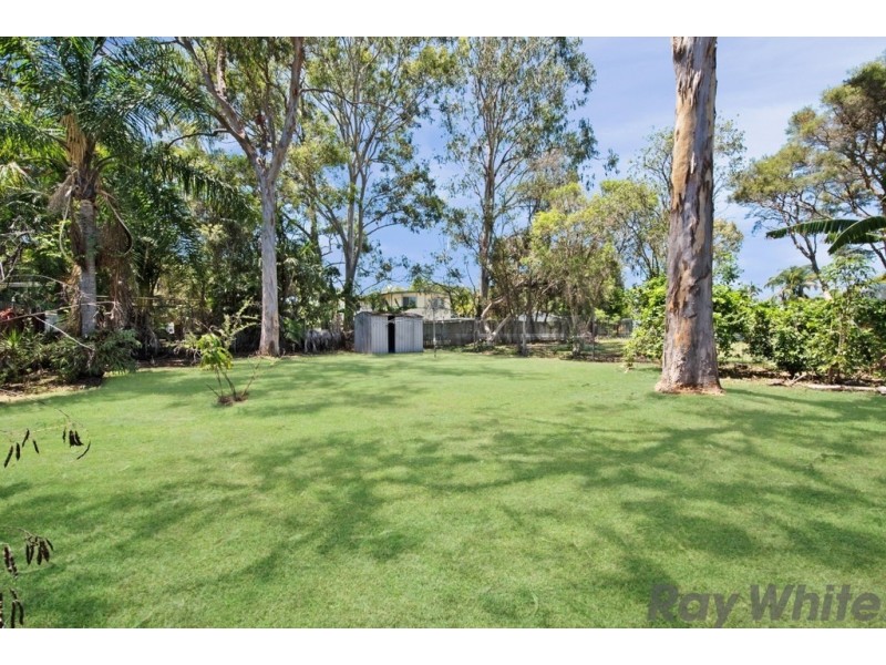 15 Hughes Street, Deception Bay QLD 4508