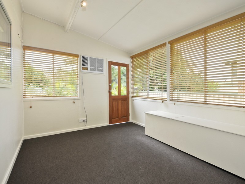 33 Maine Terrace, Deception Bay QLD 4508