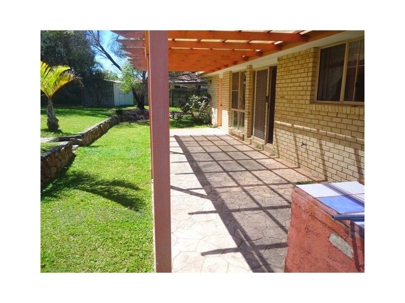 9 Deborah Court, Deception Bay QLD 4508
