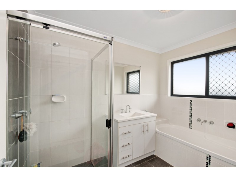 13 Carramar Street, Rothwell QLD 4022