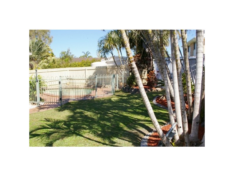 19 Linthaven Drive, Rothwell QLD 4022