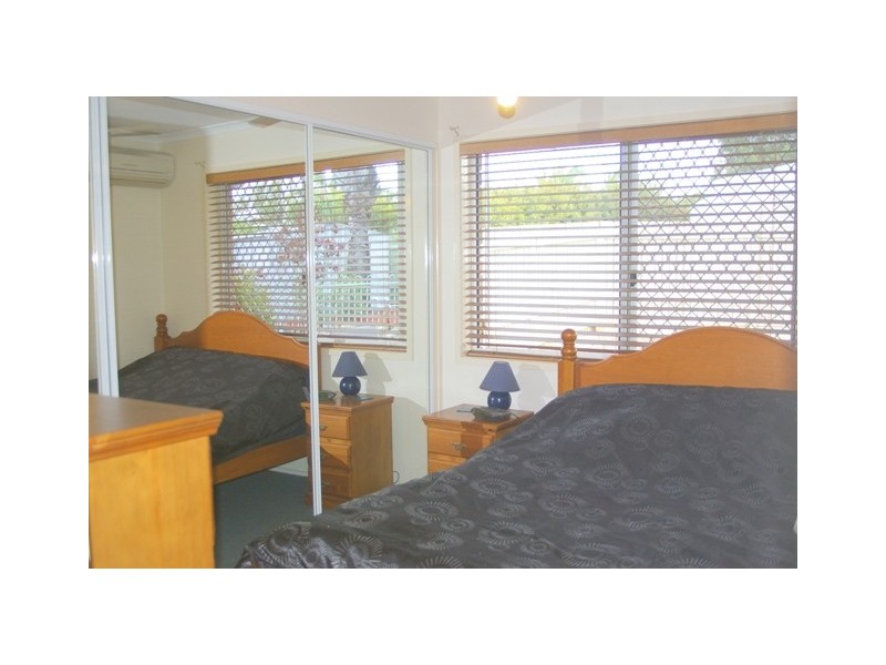 19 Linthaven Drive, Rothwell QLD 4022