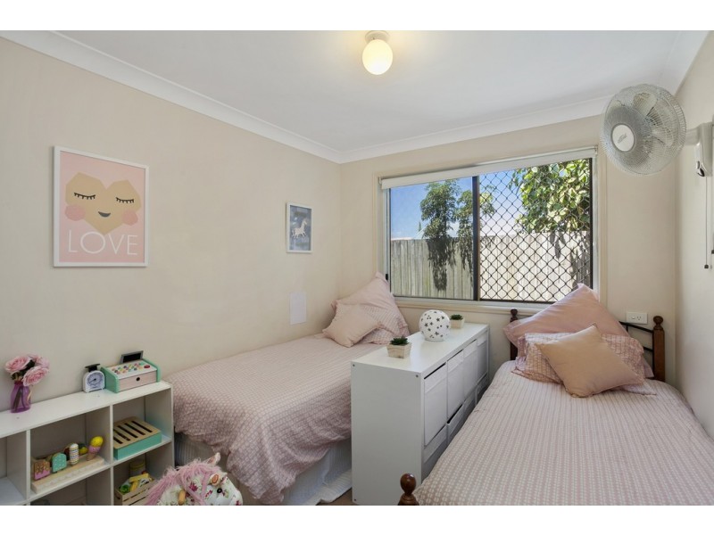 18 Woodland Street, Rothwell QLD 4022