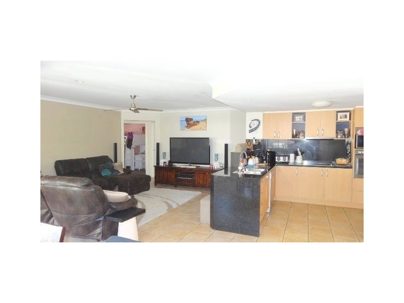 5 Coventry Court, Kippa-ring QLD 4021