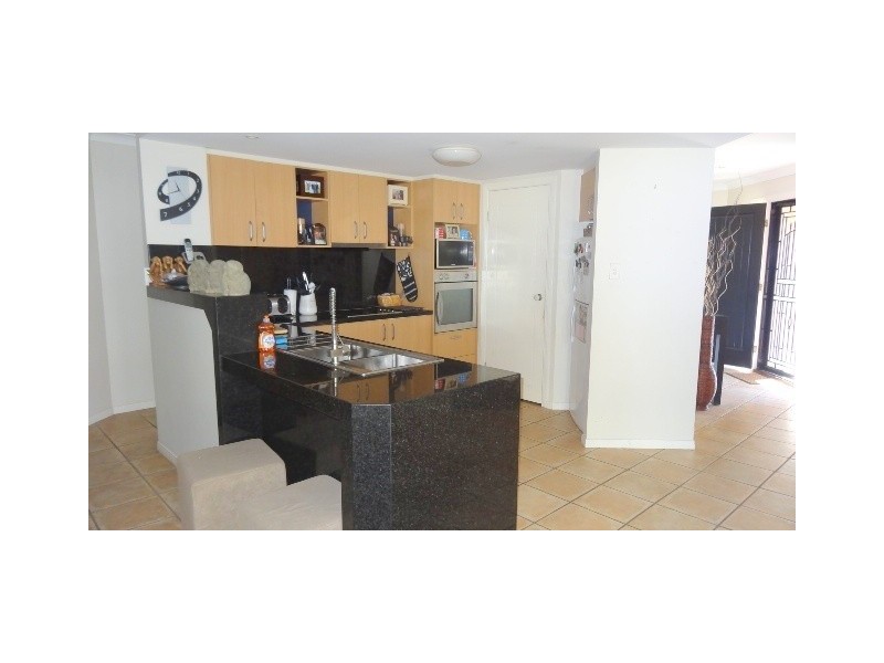 5 Coventry Court, Kippa-ring QLD 4021