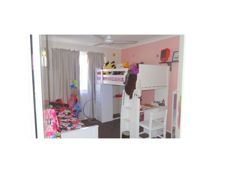 5 Coventry Court, Kippa-ring QLD 4021