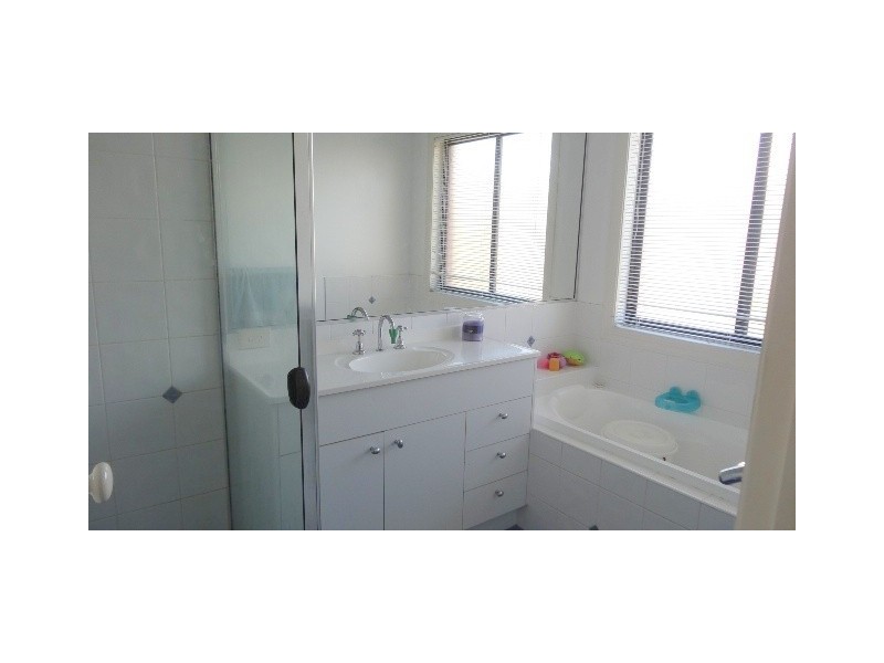 5 Coventry Court, Kippa-ring QLD 4021