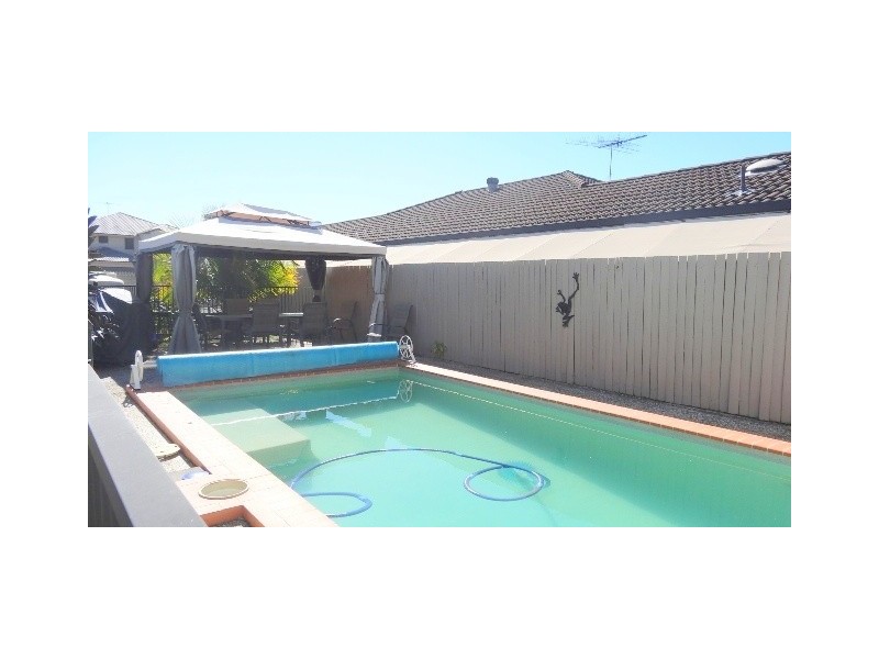 5 Coventry Court, Kippa-ring QLD 4021