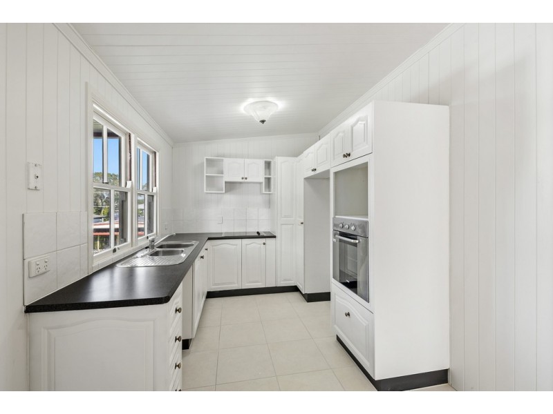 24 Water Street, Deception Bay QLD 4508