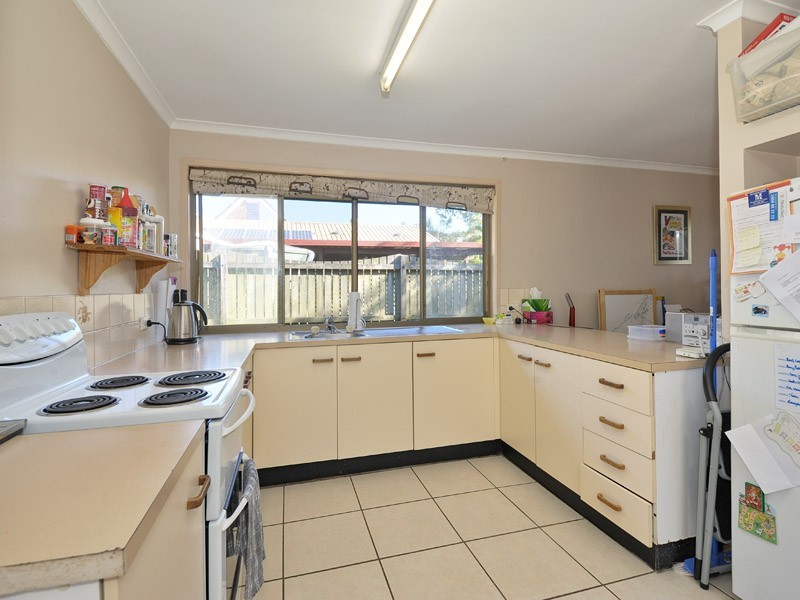 9 Leigh Street, Deception Bay QLD 4508
