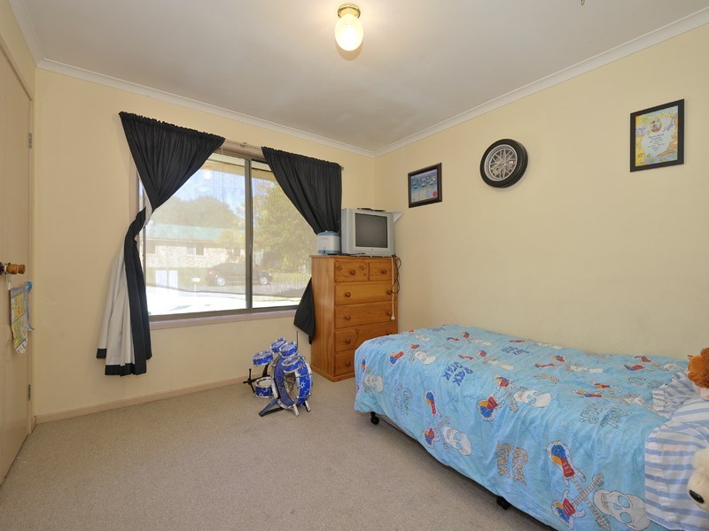 9 Leigh Street, Deception Bay QLD 4508